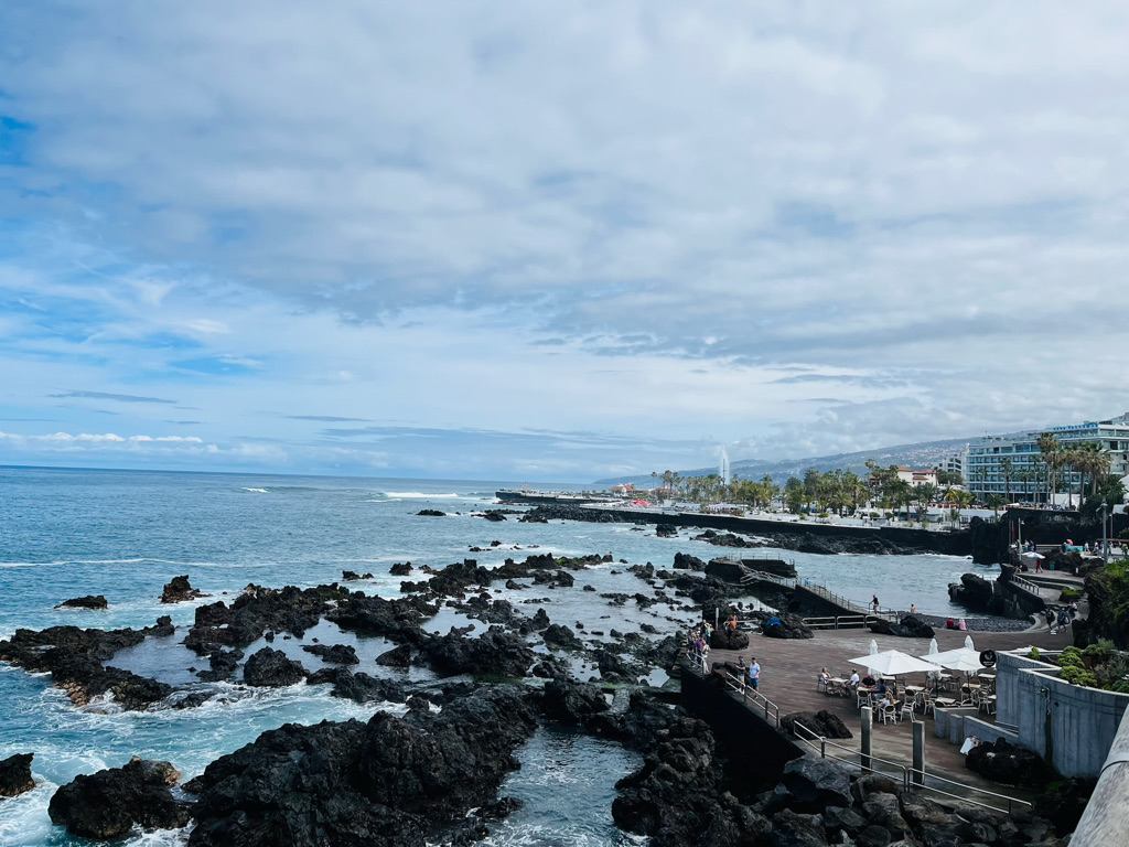 Vedere de pe Playa de San Telmo din Puerto de la Cruz